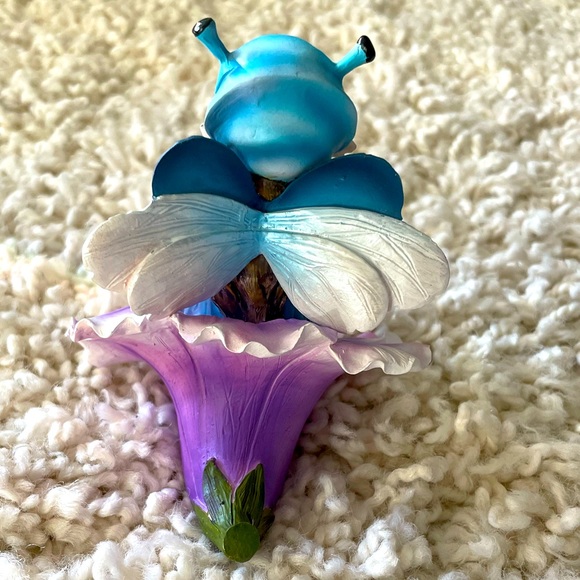 ♥️3/$15 Baby Fairy on Lily Pad Figurine New - Picture 7 of 10